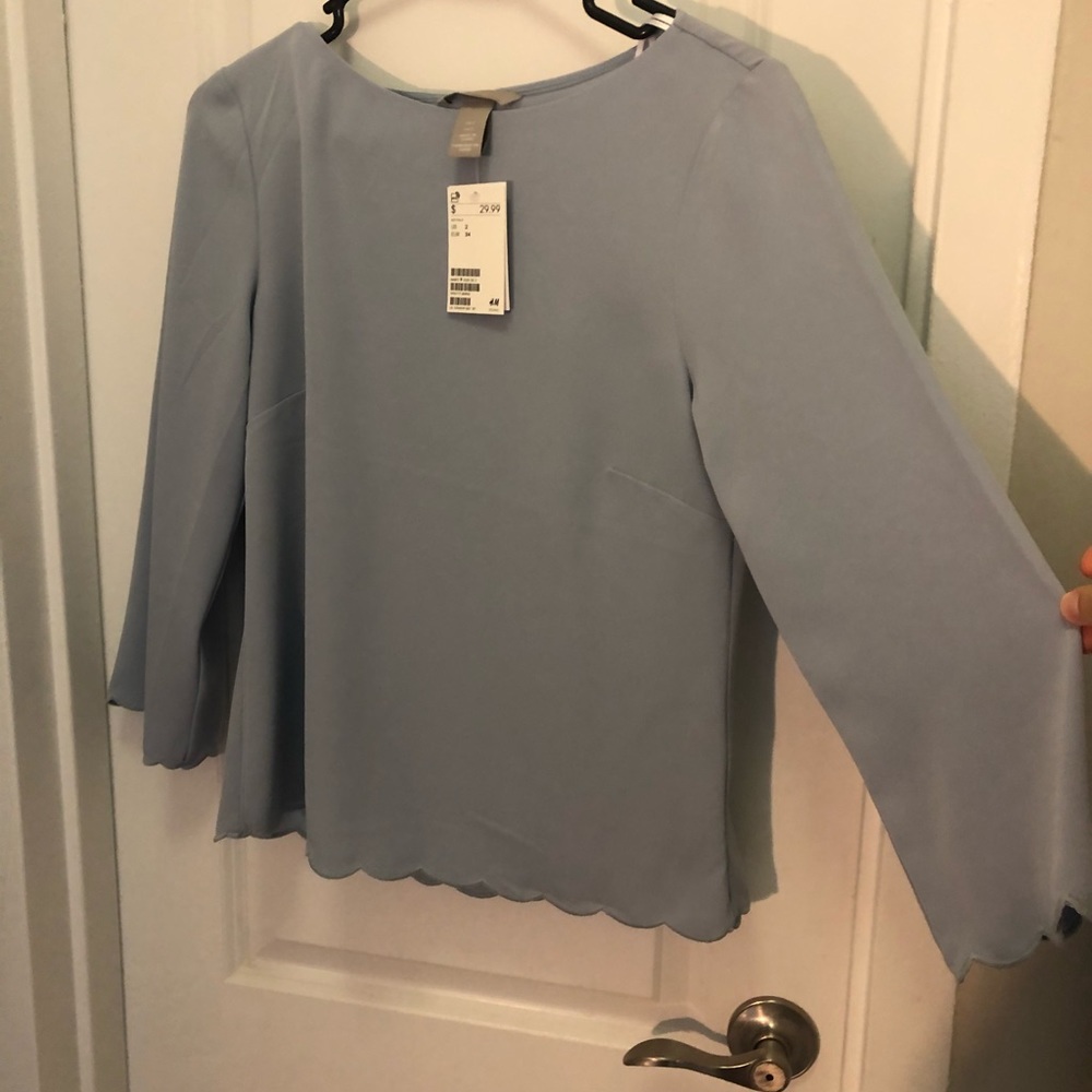 Size 2 brand new with tags dress shirt H&M